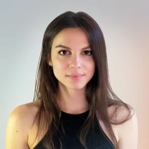 Sofia Evlo